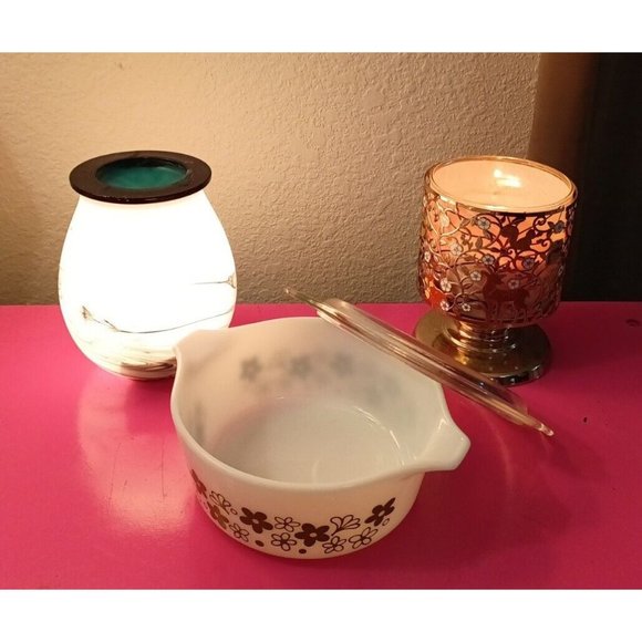 Pyrex Other - Pyrex Vintage Floral Print Green/White 1 1/2 Pint Casserole Ovenwear Dish & Lid